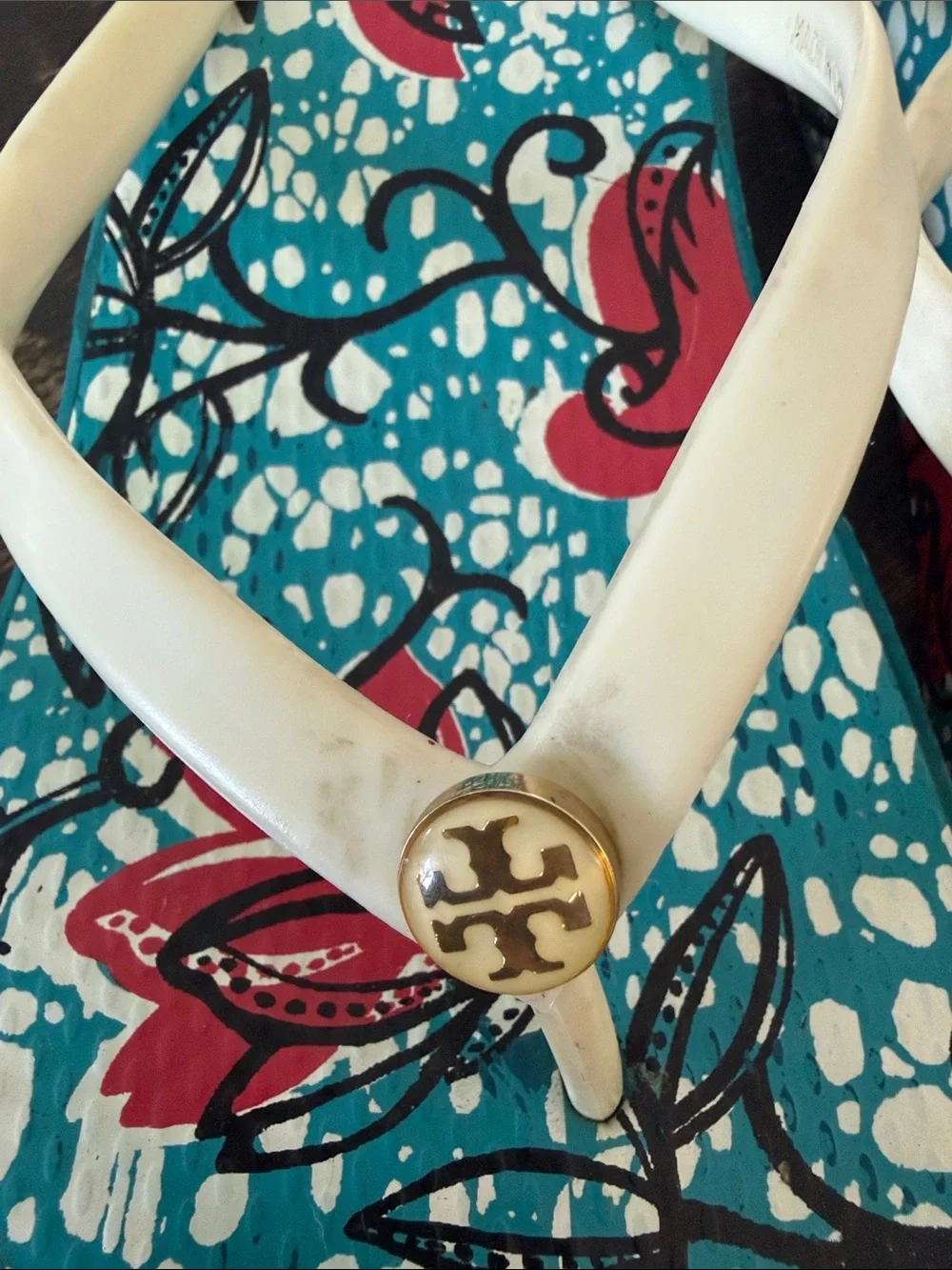 TORY BURCH FLIP FLOPS